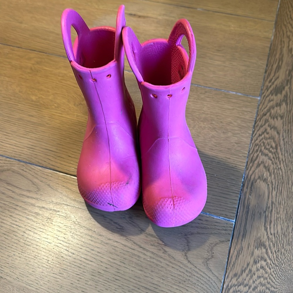 Croc boots